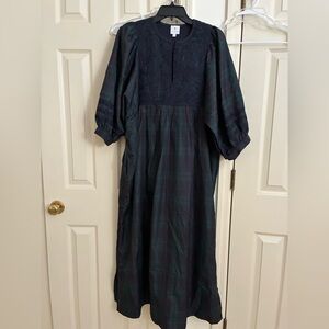 J Marie Katrina Midi puffed sleeve embroidered dress Large NWOT